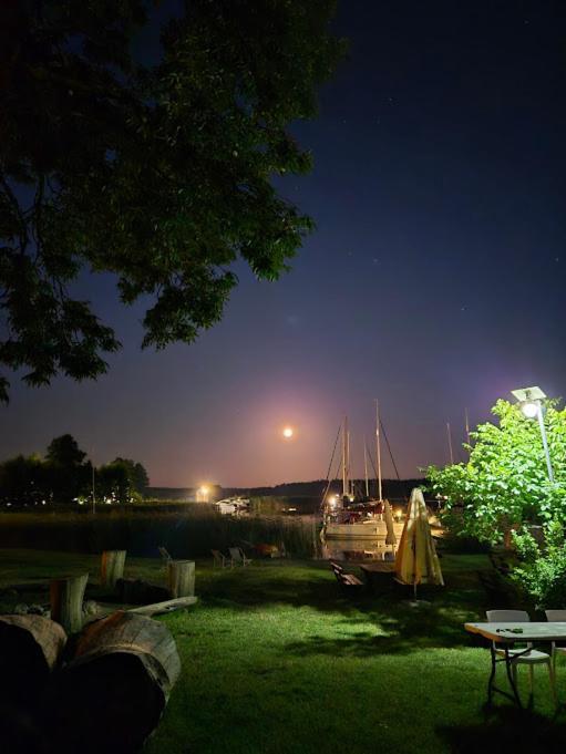 Pensjonat Rybaczowka - Noclegi, Restauracja, Port Богачево Екстериор снимка