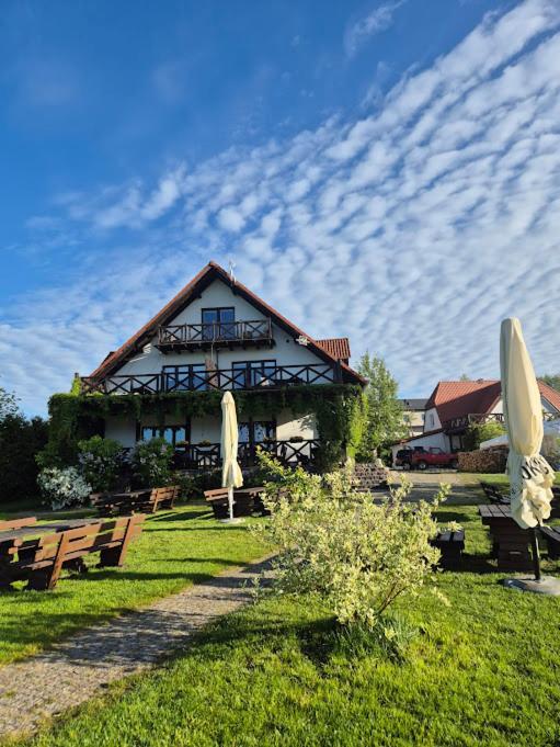 Pensjonat Rybaczowka - Noclegi, Restauracja, Port Богачево Екстериор снимка