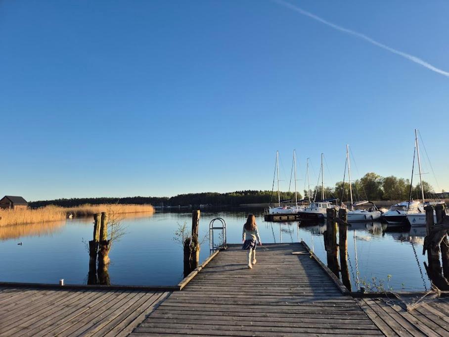 Pensjonat Rybaczowka - Noclegi, Restauracja, Port Богачево Екстериор снимка